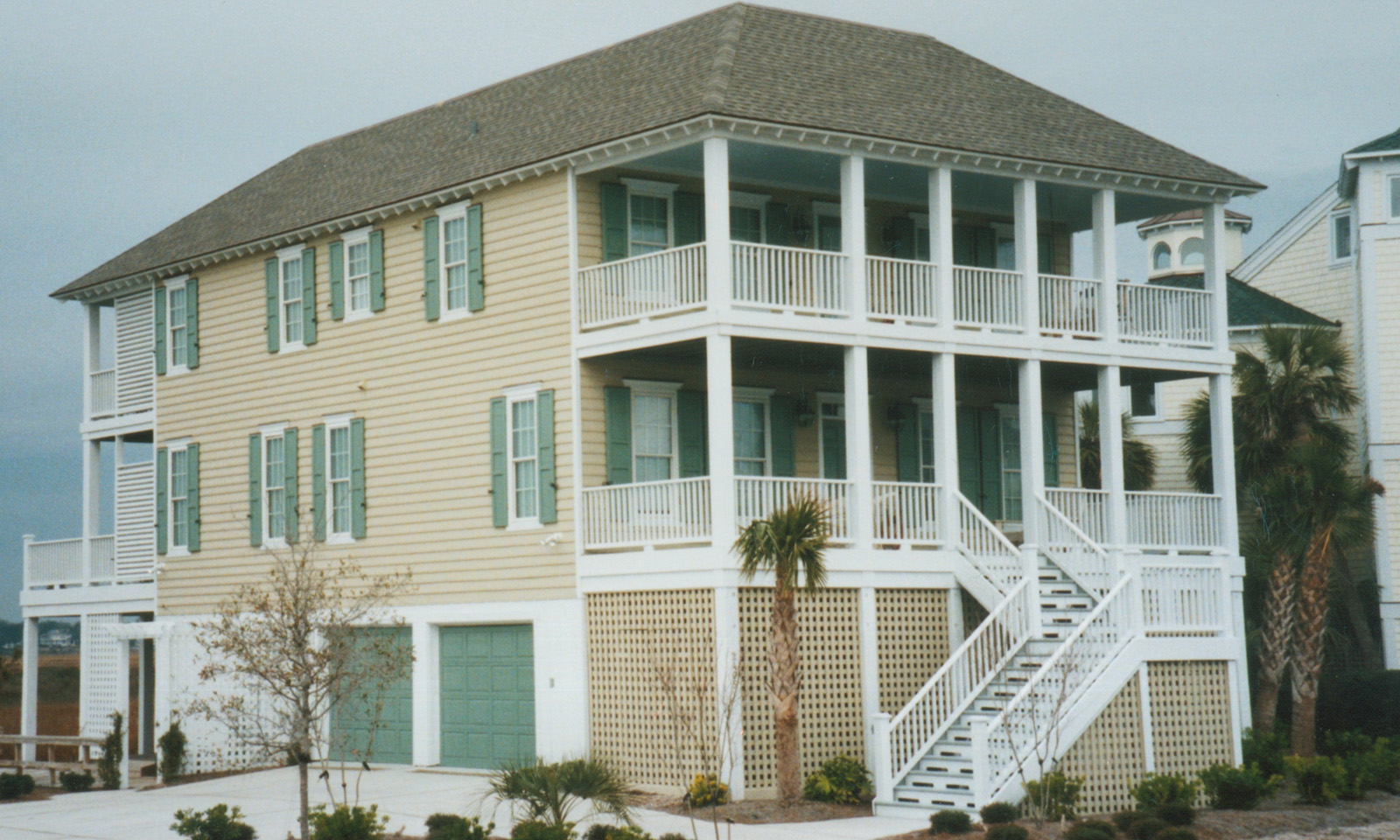 Ferro Home Designs| LUXURY HOME DESINGERS | HOME ARCHITEXTS | HOME PLANS | NORTH CAROLINA | WILMINGTON